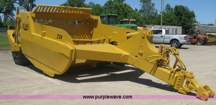 image for item H8558 Icon 721E scraper pan