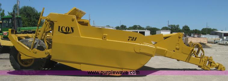 image for item H8558 Icon 721E scraper pan