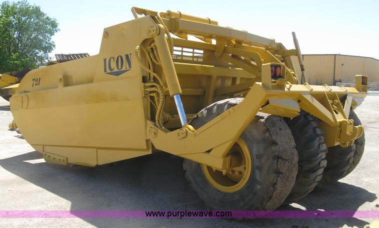 image for item H8558 Icon 721E scraper pan