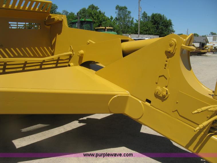 image for item H8558 Icon 721E scraper pan