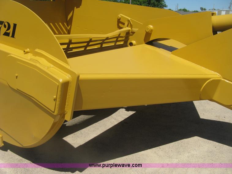 image for item H8558 Icon 721E scraper pan