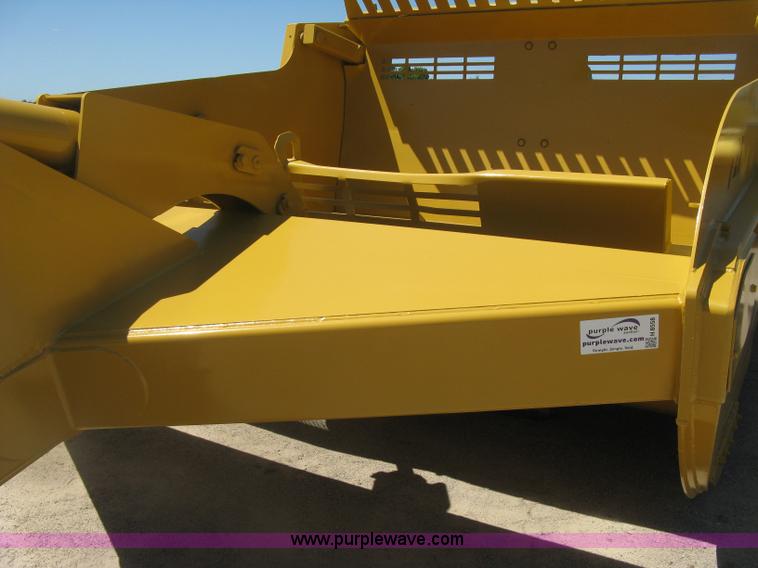 image for item H8558 Icon 721E scraper pan