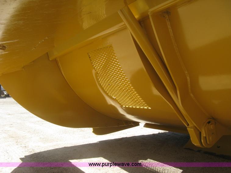 image for item H8558 Icon 721E scraper pan