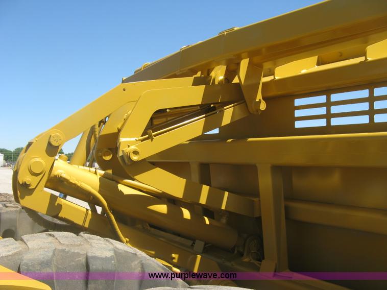 image for item H8558 Icon 721E scraper pan