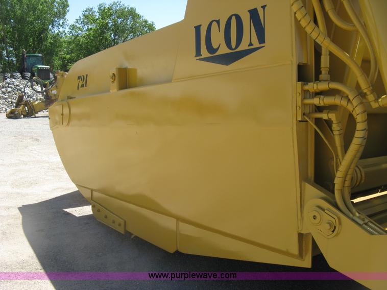 image for item H8558 Icon 721E scraper pan