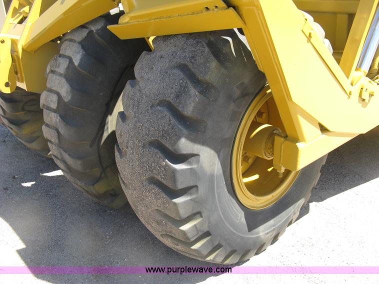 image for item H8558 Icon 721E scraper pan