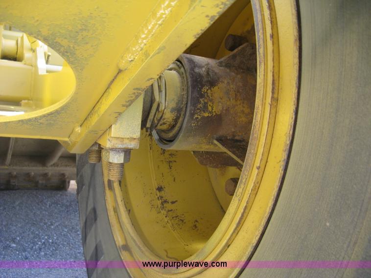 image for item H8558 Icon 721E scraper pan