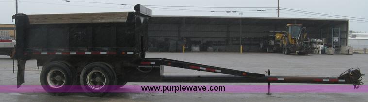 image for item H8560 1985 CP pup dump trailer