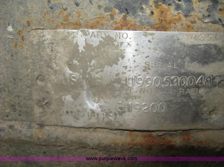 image for item H8568 1999 Freightliner FLD120SD semi truck