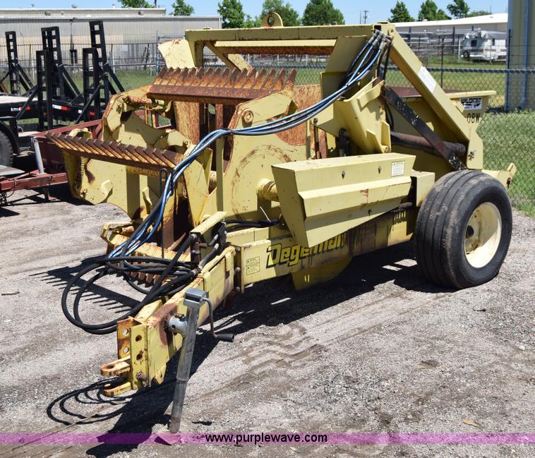 image for item H8578 Degelman R570H rock picker