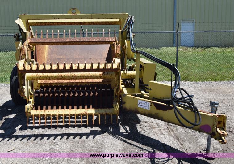 image for item H8578 Degelman R570H rock picker