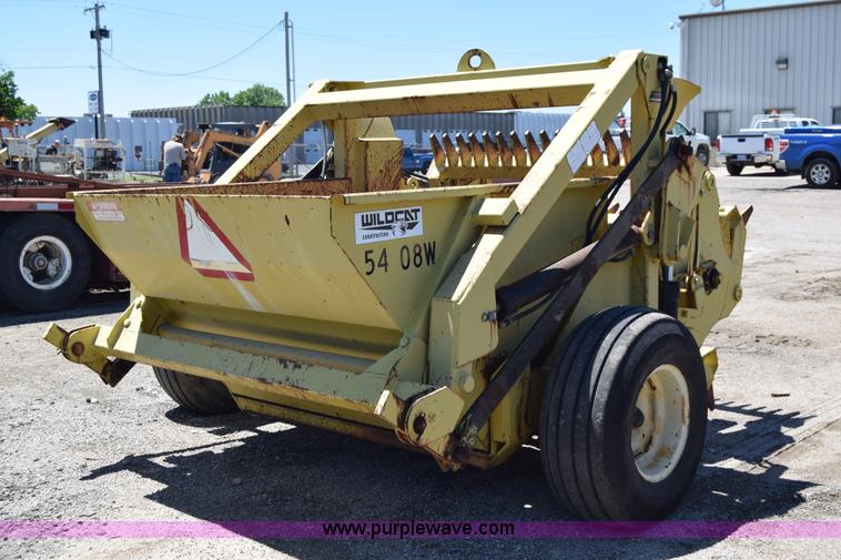 image for item H8578 Degelman R570H rock picker