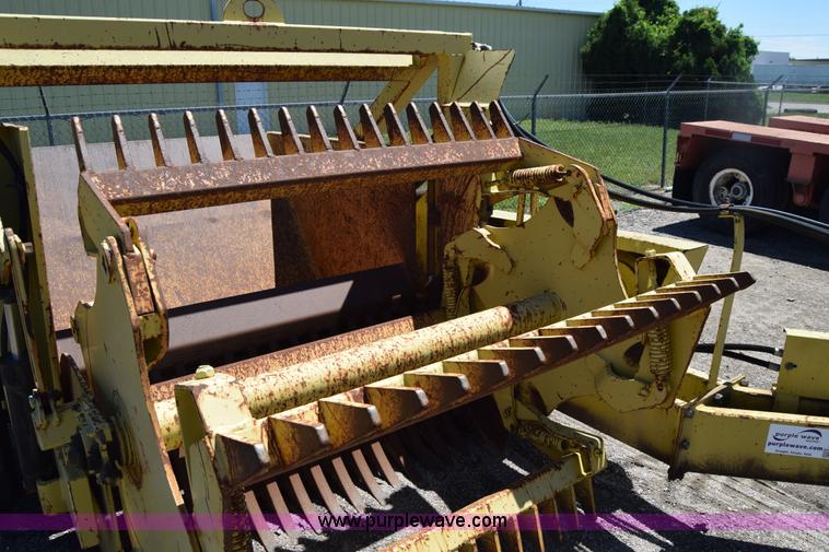 image for item H8578 Degelman R570H rock picker