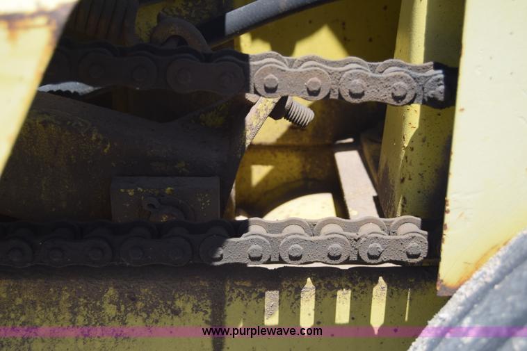 image for item H8578 Degelman R570H rock picker