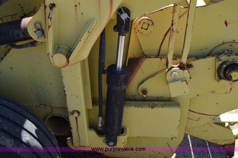 image for item H8578 Degelman R570H rock picker