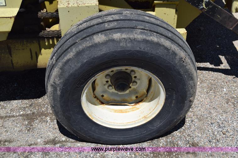 image for item H8578 Degelman R570H rock picker