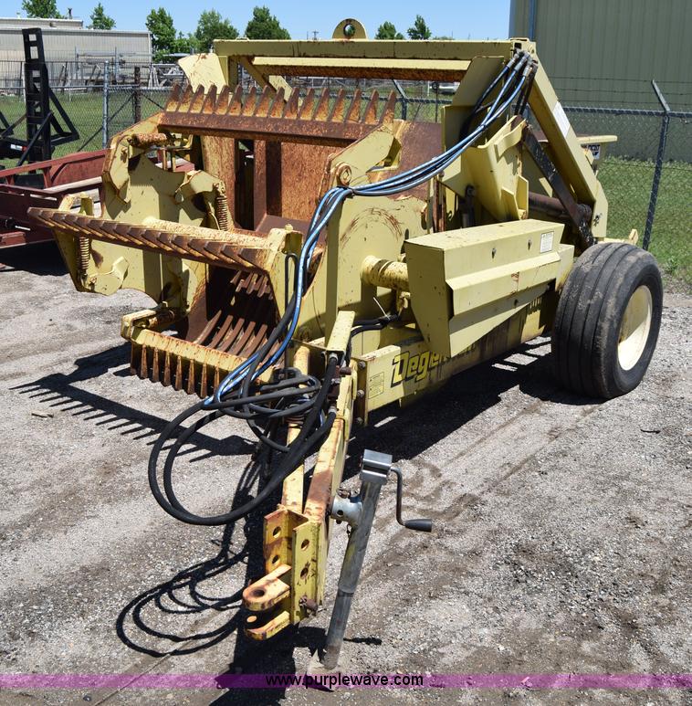 image for item H8578 Degelman R570H rock picker