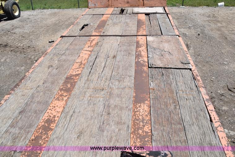 image for item H8579 1968 Rogers RGN equipment trailer