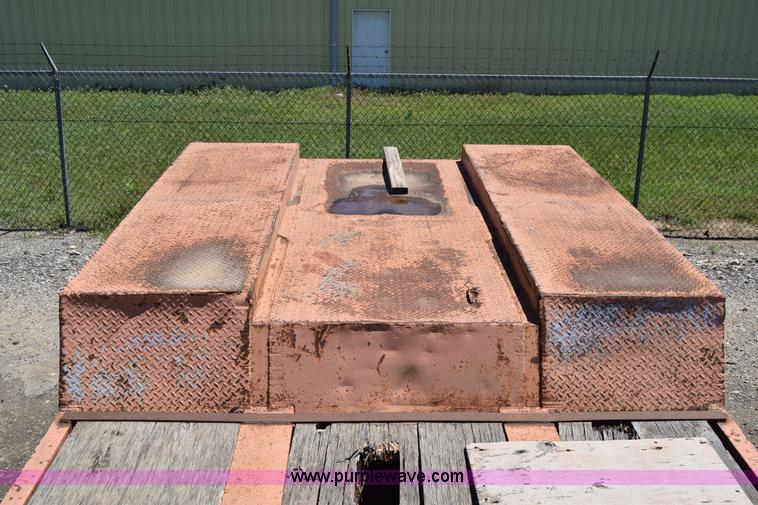 image for item H8579 1968 Rogers RGN equipment trailer