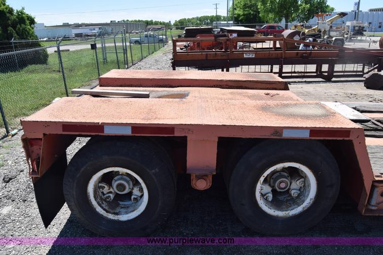 image for item H8579 1968 Rogers RGN equipment trailer