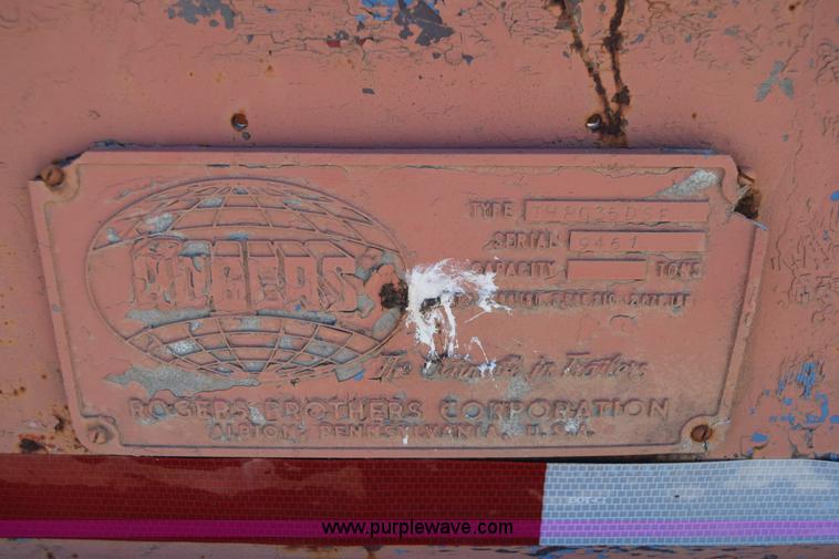 image for item H8579 1968 Rogers RGN equipment trailer