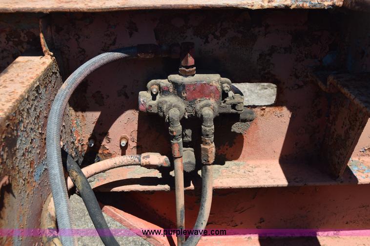 image for item H8579 1968 Rogers RGN equipment trailer