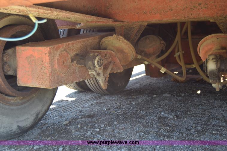 image for item H8579 1968 Rogers RGN equipment trailer