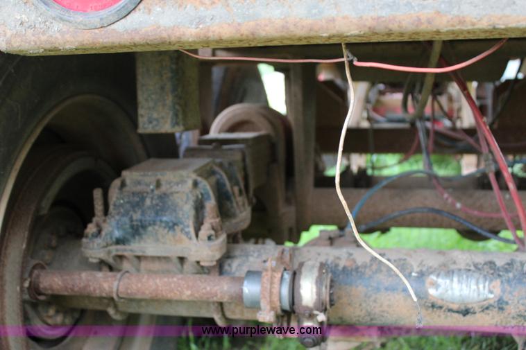 image for item I1670 1996 Dump Rite DR24 end dump trailer