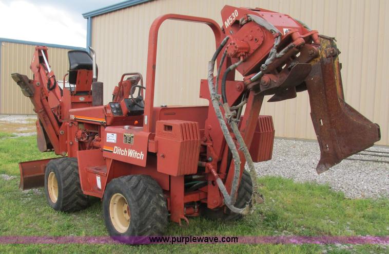 image for item I3006 1998 Ditch Witch 5110DD vibratory plow