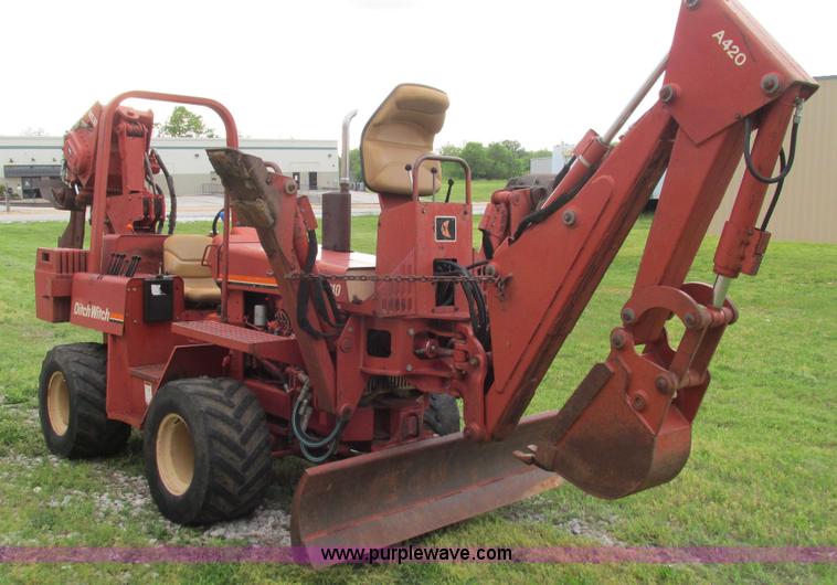 image for item I3006 1998 Ditch Witch 5110DD vibratory plow
