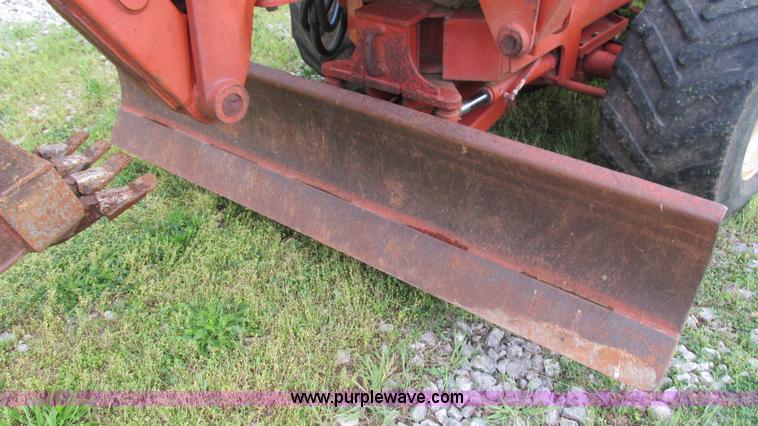 image for item I3006 1998 Ditch Witch 5110DD vibratory plow