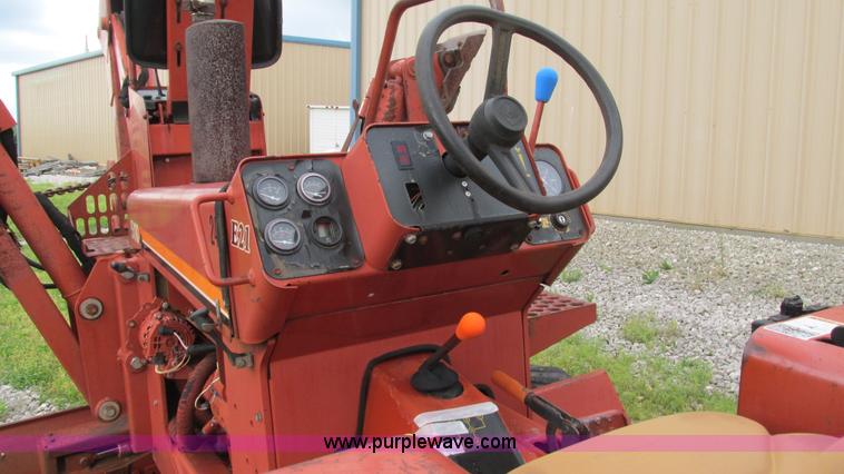 image for item I3006 1998 Ditch Witch 5110DD vibratory plow