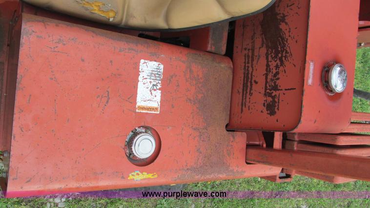 image for item I3006 1998 Ditch Witch 5110DD vibratory plow
