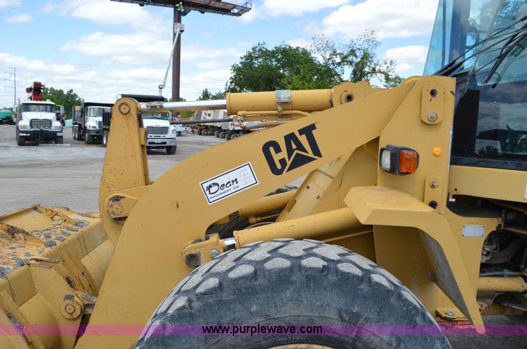 image for item I4525 1998 Caterpillar 914G wheel loader