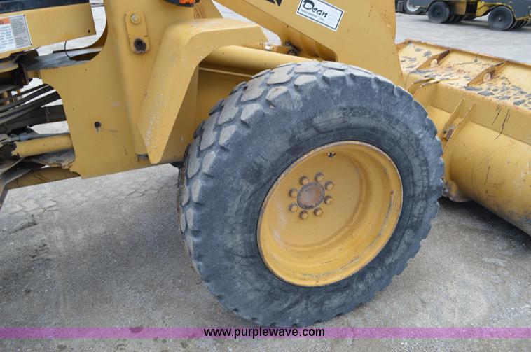 image for item I4525 1998 Caterpillar 914G wheel loader