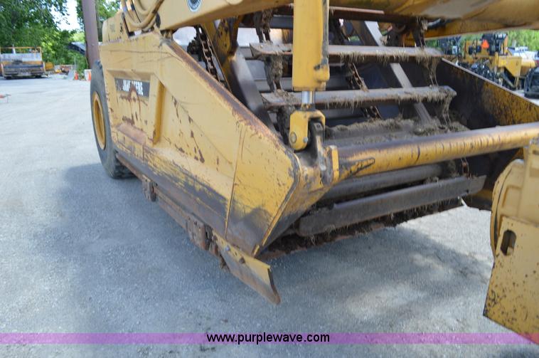 image for item I4526 1996 John Deere 762B elevating scraper