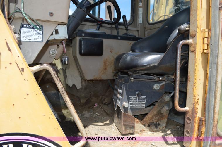 image for item I4526 1996 John Deere 762B elevating scraper