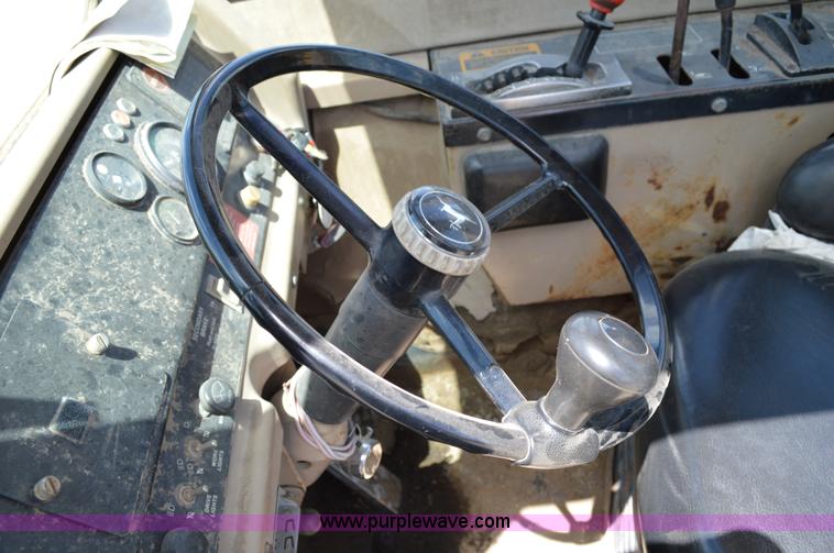 image for item I4526 1996 John Deere 762B elevating scraper