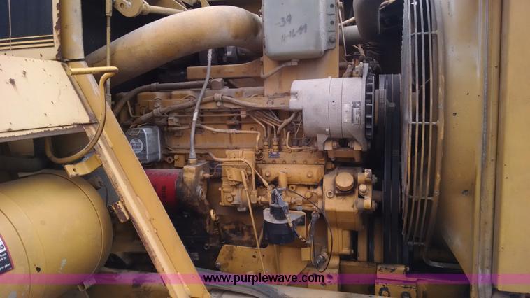 image for item I4526 1996 John Deere 762B elevating scraper