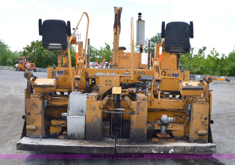 image for item I4527 1999 Blaw-Knox PF-5510 paving machine