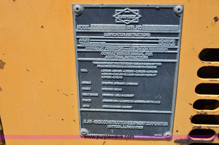 image for item I4527 1999 Blaw-Knox PF-5510 paving machine
