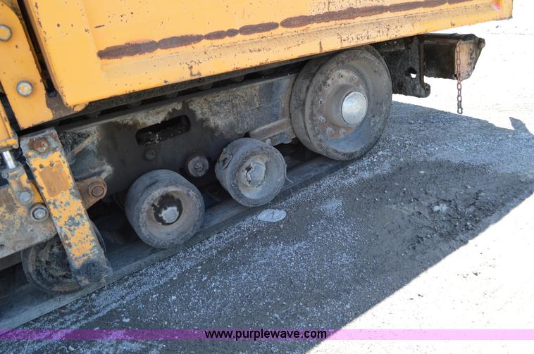 image for item I4527 1999 Blaw-Knox PF-5510 paving machine