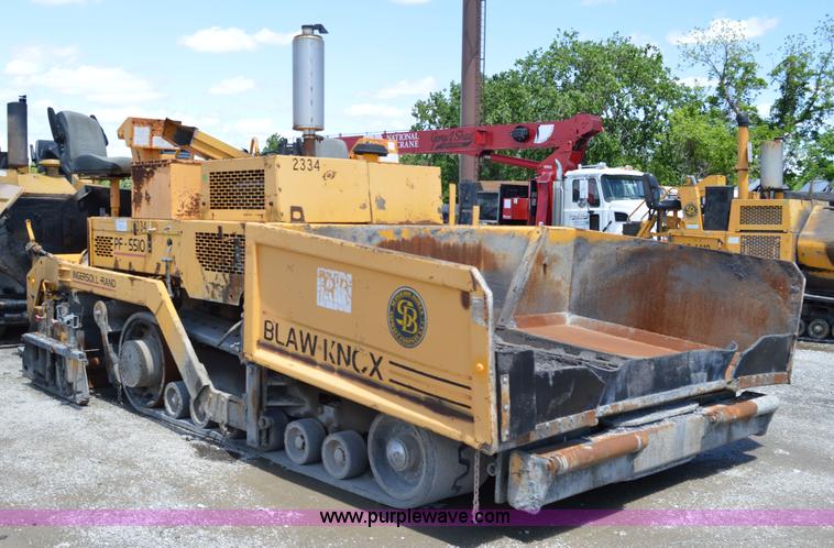 image for item I4528 2000 Blaw-Knox PF-5510 paving machine