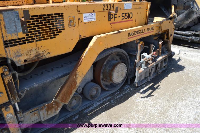 image for item I4528 2000 Blaw-Knox PF-5510 paving machine