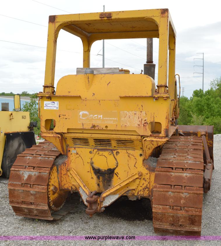 image for item I4552 1973 Caterpillar D6C dozer