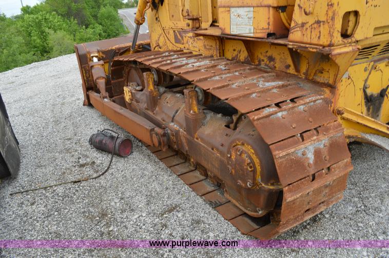 image for item I4552 1973 Caterpillar D6C dozer