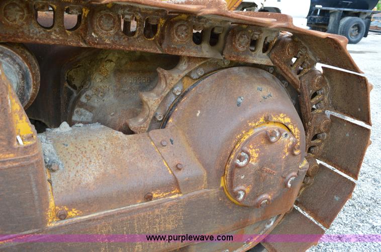 image for item I4552 1973 Caterpillar D6C dozer