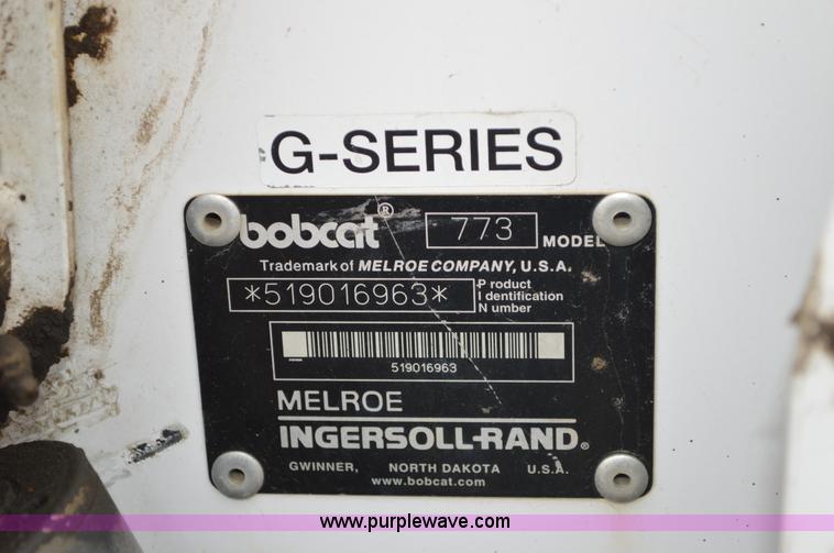 image for item I4564 2001 Bobcat 773 skid steer