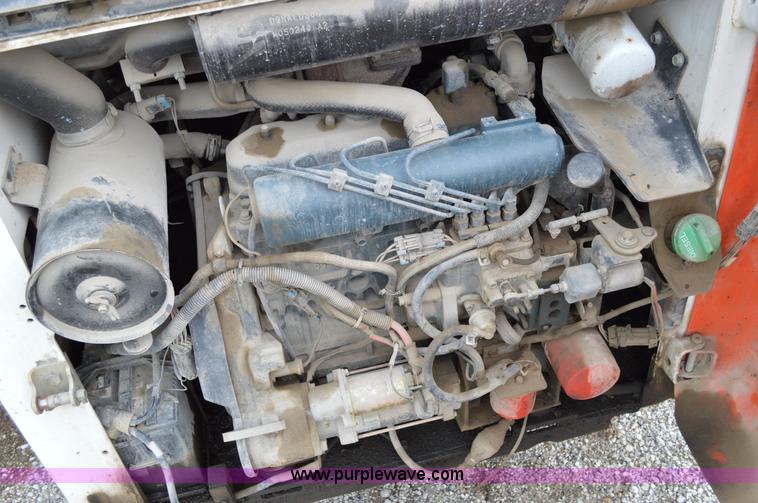 image for item I4564 2001 Bobcat 773 skid steer