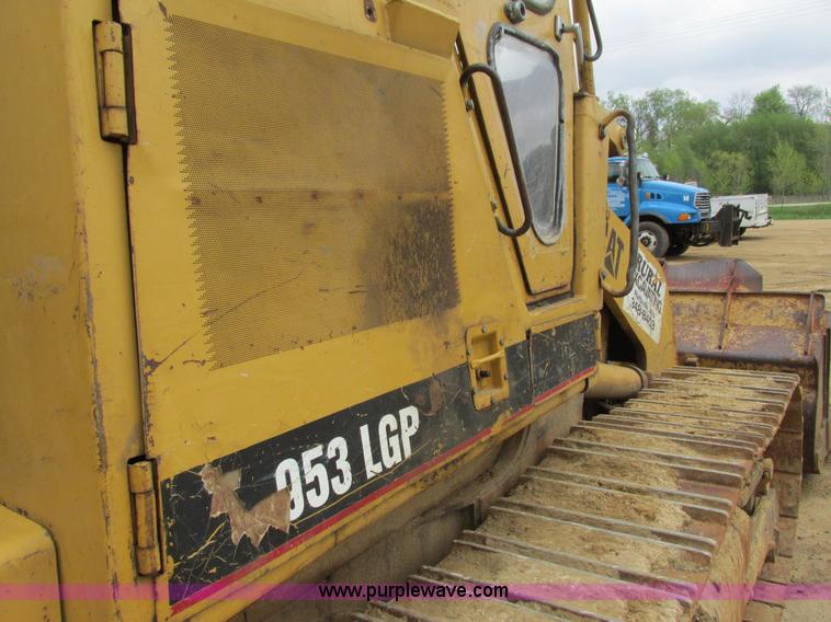 image for item J1780 1992 Caterpillar 953 LGP track loader